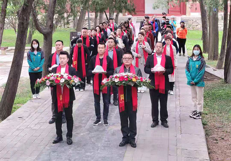2021年承接泰山岱廟祈?；顒? class=